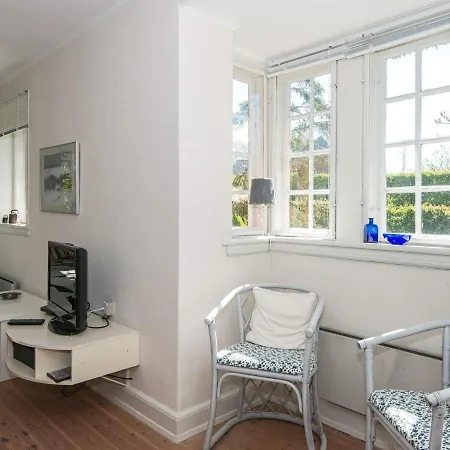 Two-bedroom Holiday In Juelsminde 1 *